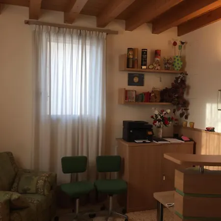 Meuble Ca' Rodi 3 Leoni Gasthuis Crespano del Grappa