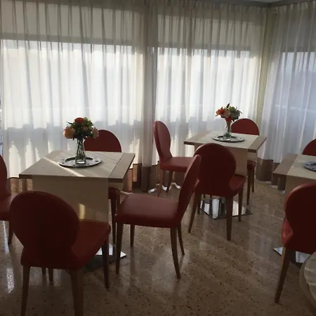Gasthuis Meuble Ca' Rodi 3 Leoni