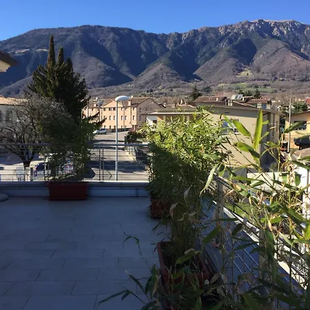 Meuble Ca' Rodi 3 Leoni Gasthuis *