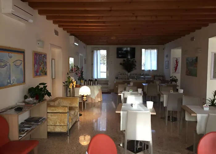 Meuble Ca' Rodi 3 Leoni בית הארחה Crespano del Grappa