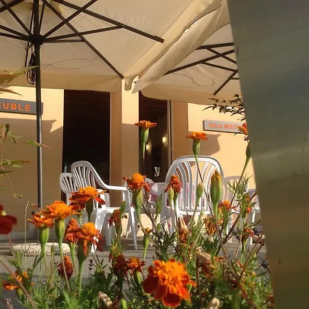 بيت ضيافة Meuble Ca' Rodi 3 Leoni *