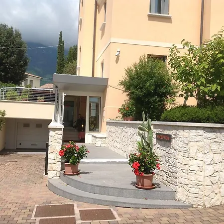 Meublé Ca' Rodi 3 Leoni