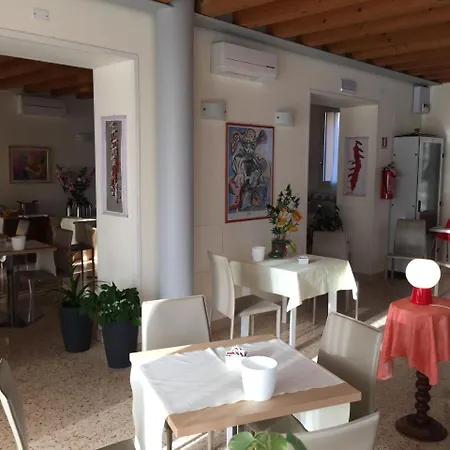 Meuble Ca' Rodi 3 Leoni Crespano del Grappa