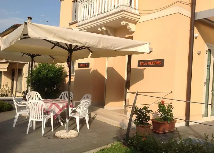 Meublé Ca' Rodi 3 Leoni * Crespano del Grappa